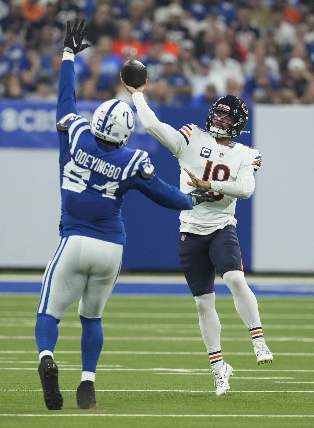 Caleb Williams and Bears offense upbeat over return of Keenan Allen to practice | iNFOnews.ca