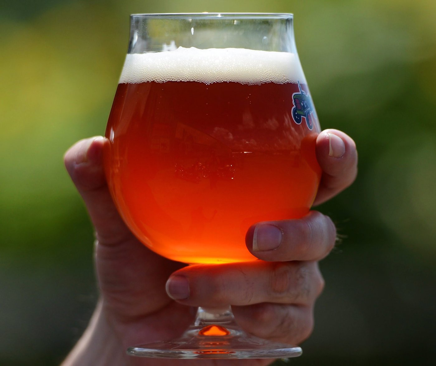 Ontario bars, restaurants will be able to sell alcohol until 4 a.m. during World Cup | iNFOnews.ca