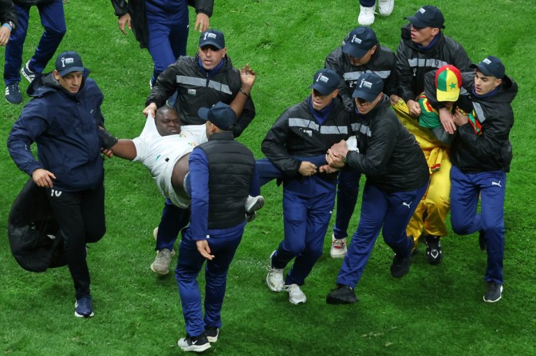 FIFA boss Infantino criticizes “unacceptable” Senegal conduct at chaotic Africa Cup final | iNFOnews.ca