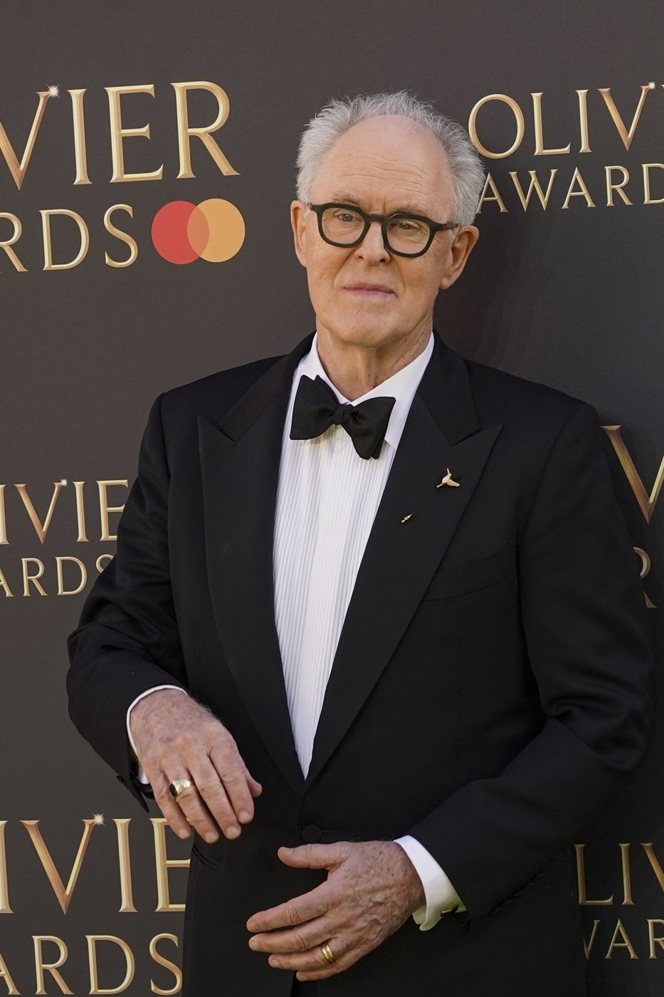 John Lithgow wins best actor at the UK stage Olivier Awards for exploring Roald Dahl's dark side | iNFOnews.ca John Lithgow wins best actor at the UK stage Olivier Awards for exploring Roald Dahl's dark side | iNFOnews.ca