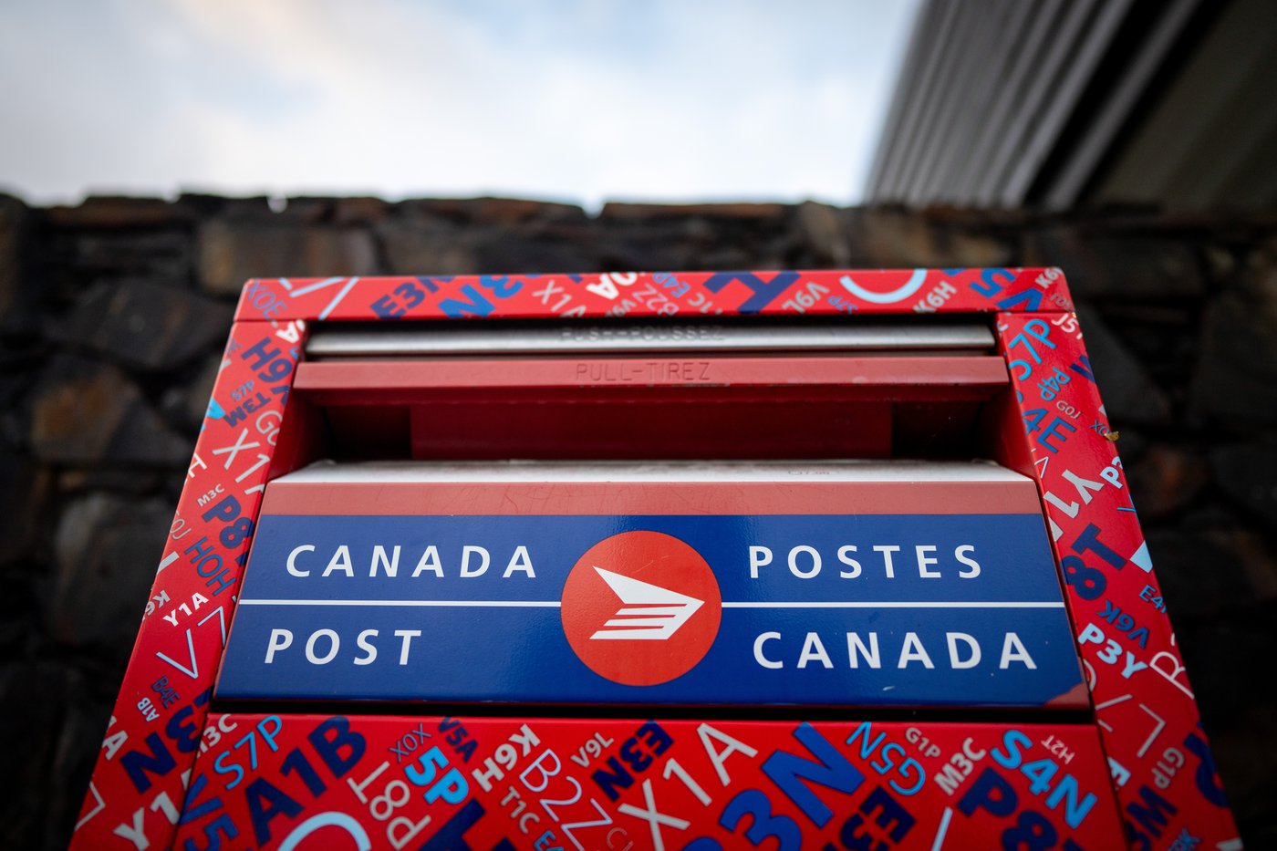 Canada Post cutting management jobs as part of restructuring | iNFOnews.ca Canada Post cutting management jobs as part of restructuring | iNFOnews.ca