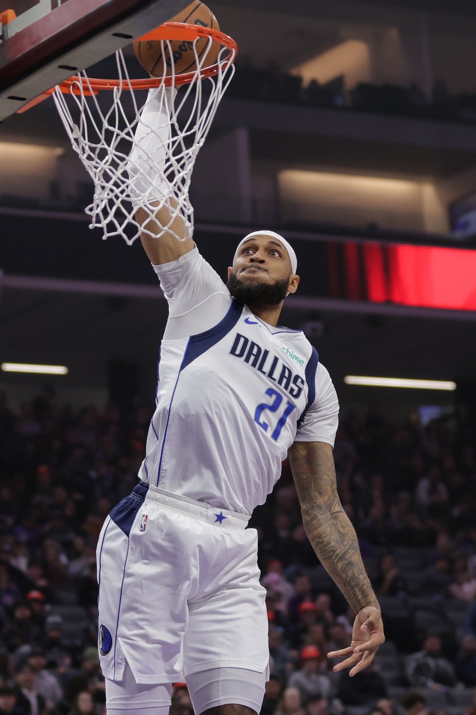 Westbrook passes Magic Johnson for 7th place in career assists as Kings beat Mavericks 113-107 | iNFOnews.ca