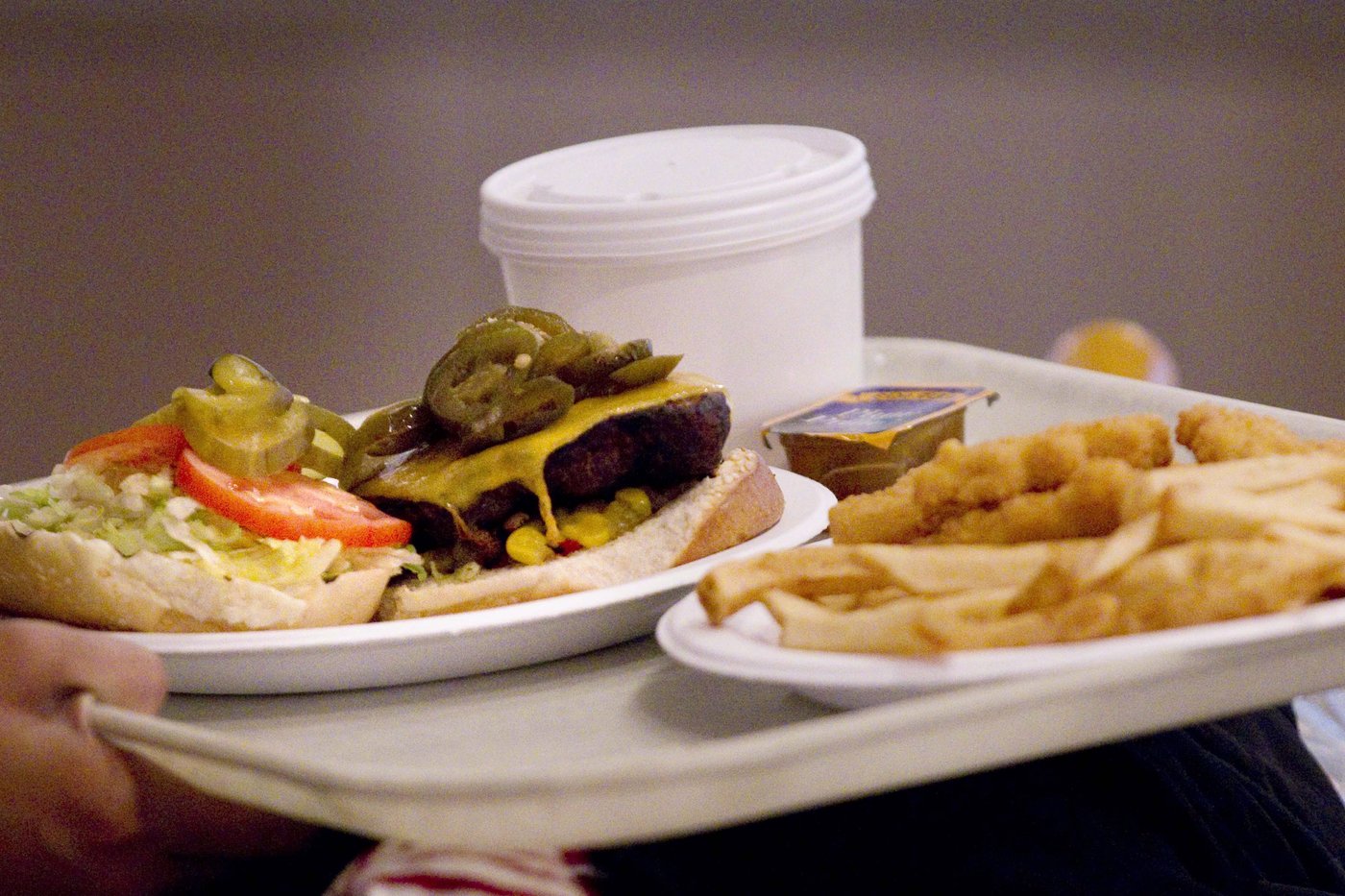 Canadian children see thousands of digital ads for unhealthy food every year: report | iNFOnews.ca Canadian children see thousands of digital ads for unhealthy food every year: report | iNFOnews.ca