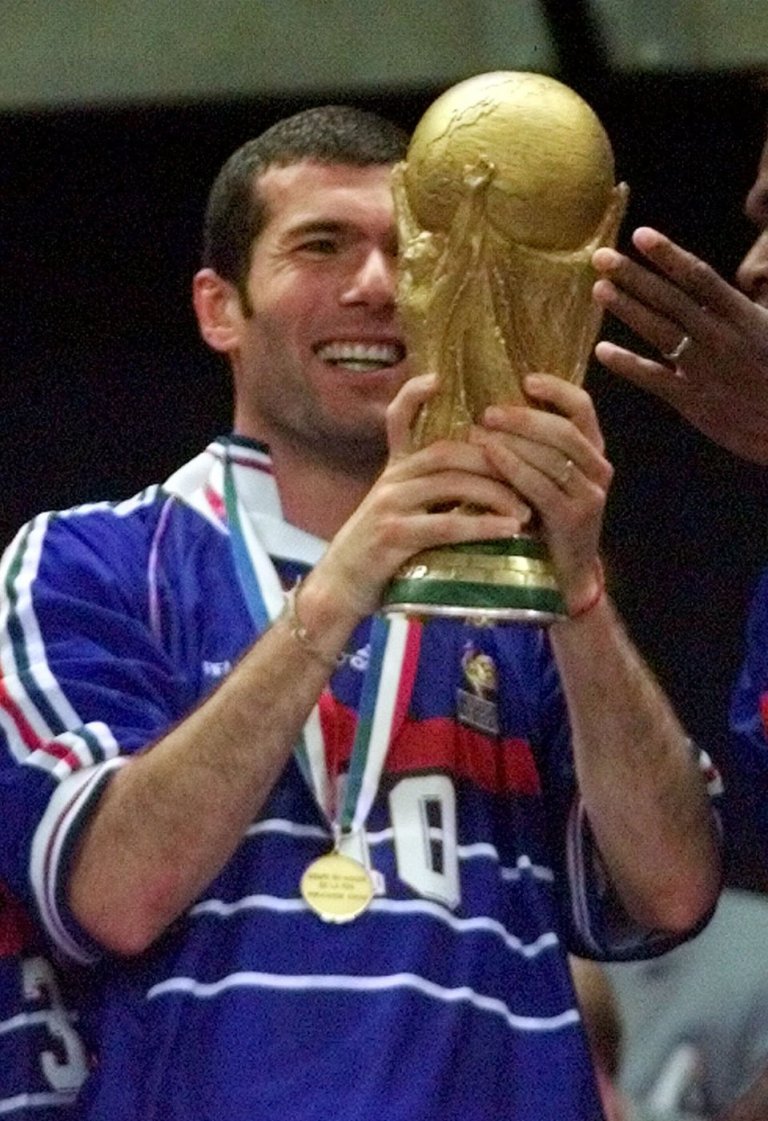 France hires former soccer great Zinedine Zidane as men's national team coach | iNFOnews.ca