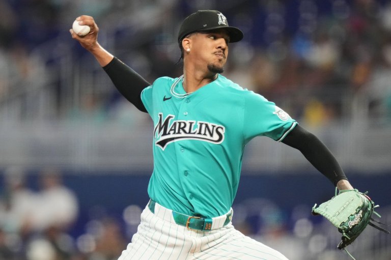 Pérez outpitches Misiorowski as Marlins top Brewers 5-3 to stop 4-game slide | iNFOnews.ca