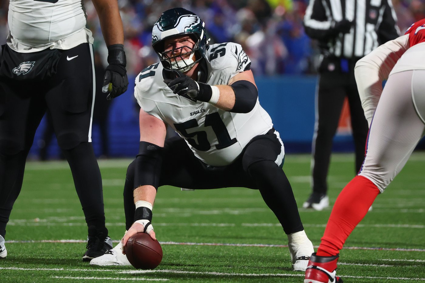 Ravens acquire G/C Cam Jurgens from the Eagles for draft picks, including a 2nd-rounder in 2028 | iNFOnews.ca
