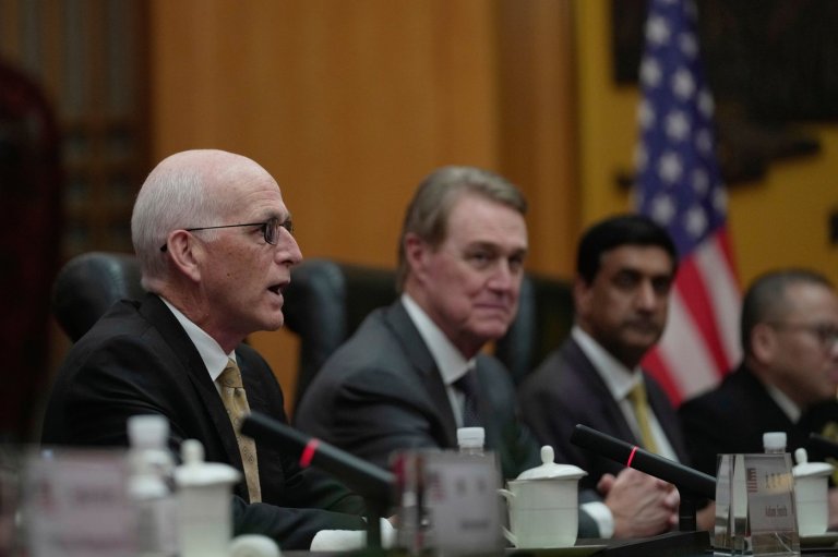 US lawmakers visiting China seek to improve military cooperation | iNFOnews.ca