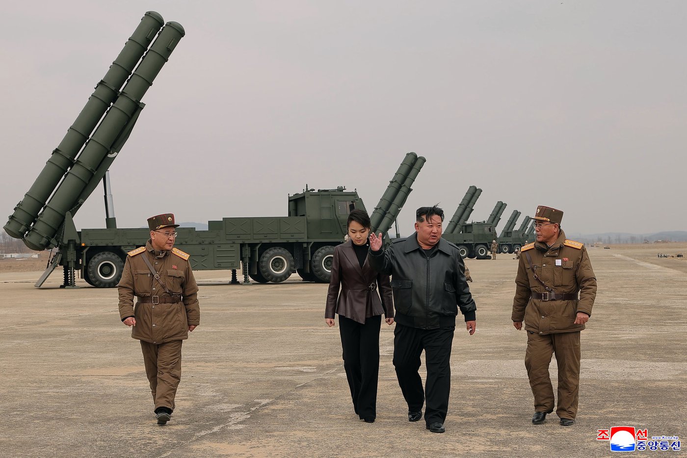 North Korean leader Kim observes test of rocket launch systems with his daughter | iNFOnews.ca North Korean leader Kim observes test of rocket launch systems with his daughter | iNFOnews.ca