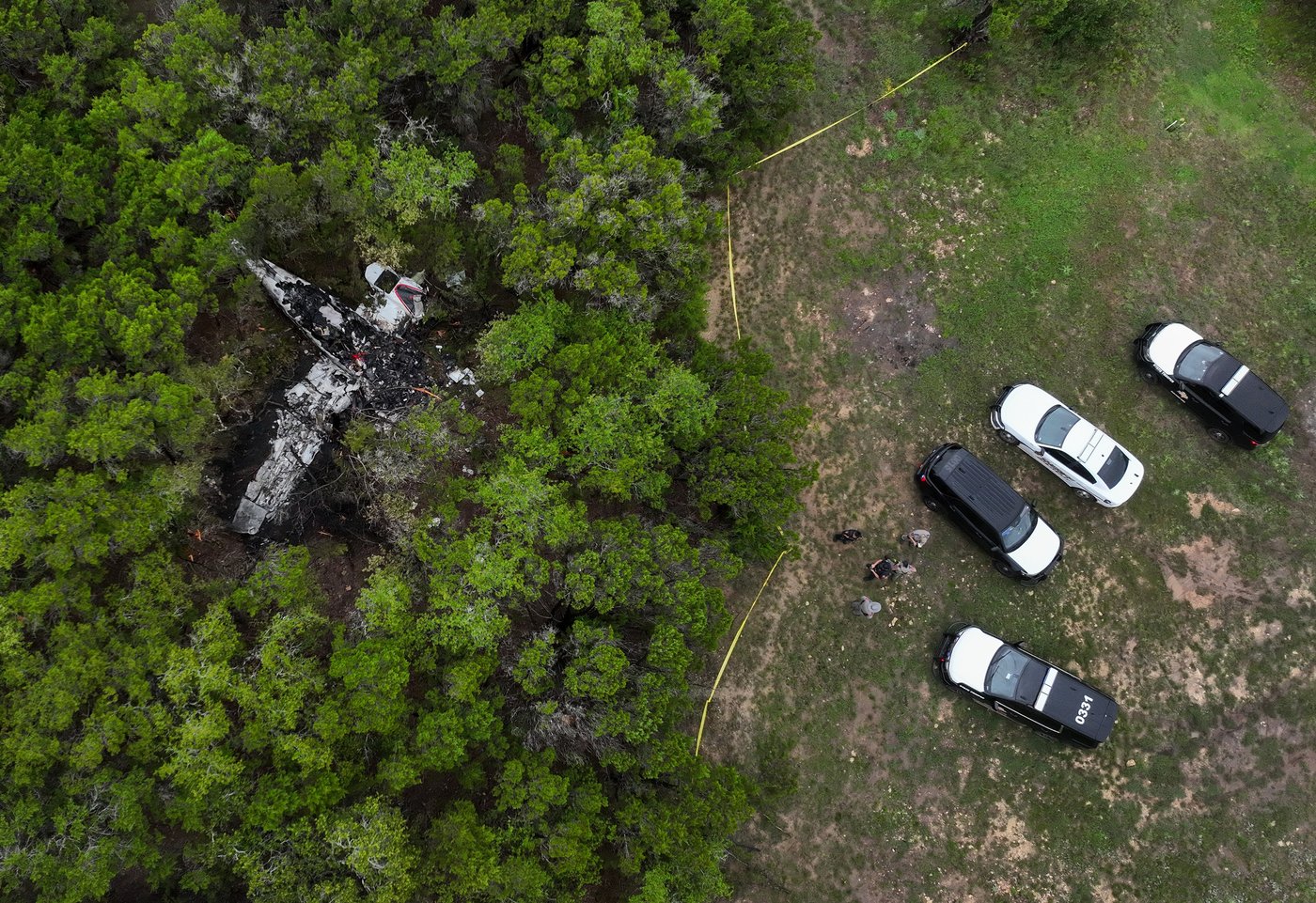 A small plane has crashed in Texas Hill Country, killing all 5 on board, officials say | iNFOnews.ca