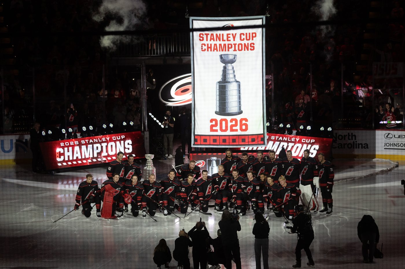 Forsling's OT blast lifts Panthers past reigning Stanley Cup champion Hurricanes 1-0 | iNFOnews.ca