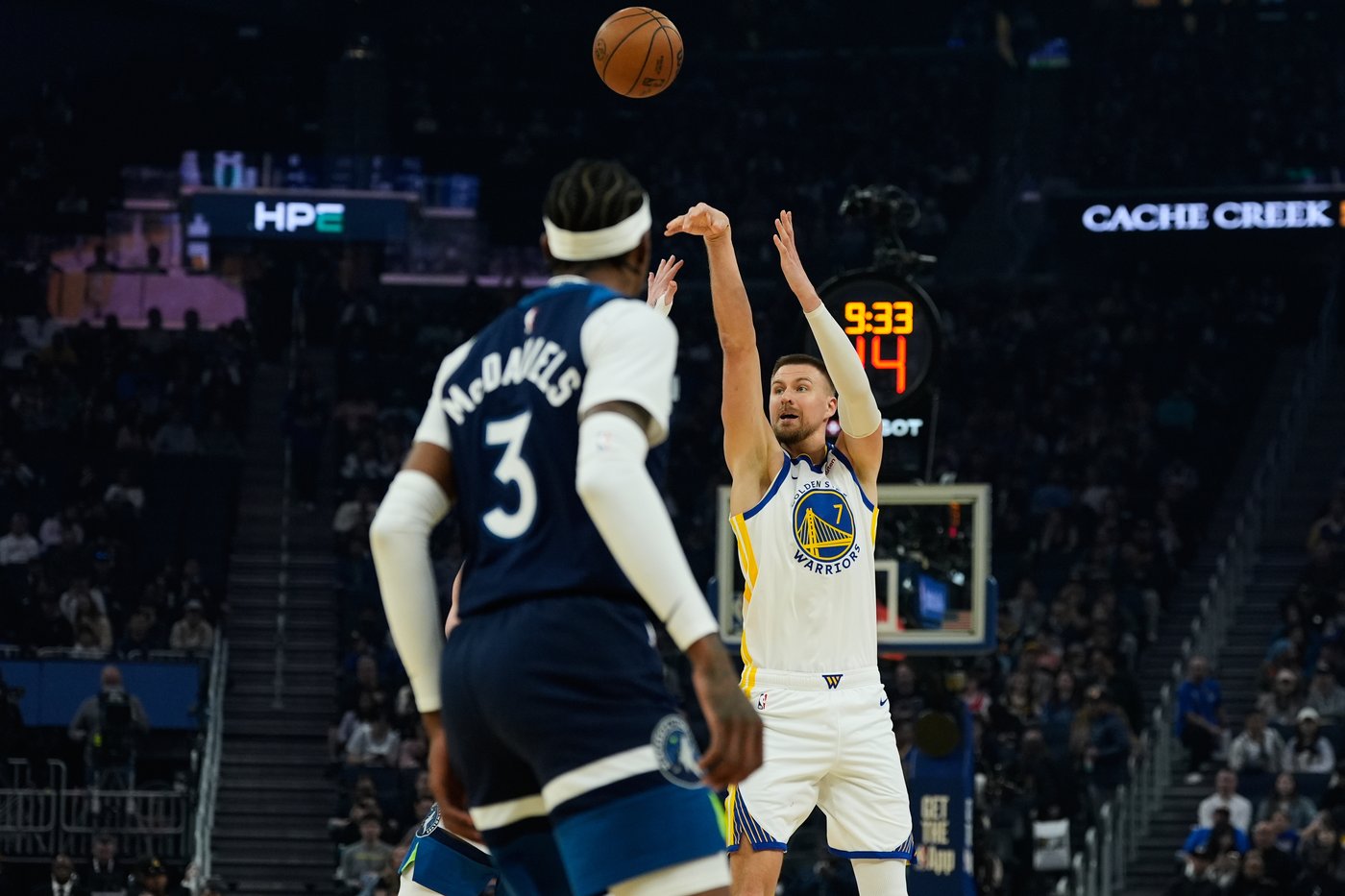 Anthony Edwards' 42 points lead Timberwolves to 127-117 win against undermanned Warriors | iNFOnews.ca