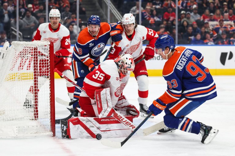 Red Wings' Postava impresses in first NHL start and 4-3 win over Oilers | iNFOnews.ca
