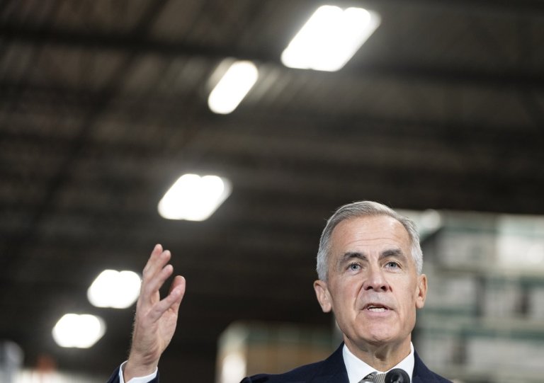 Carney points to federal review when asked about restricting access to SKS rifle | iNFOnews.ca