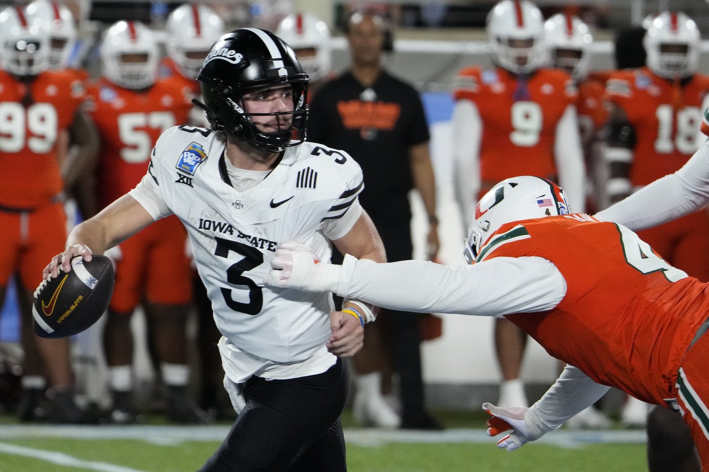 No. 18 Iowa State wins 11 games for 1st time, tops No. 15 Miami 42-41 in Pop-Tarts Bowl | iNFOnews.ca