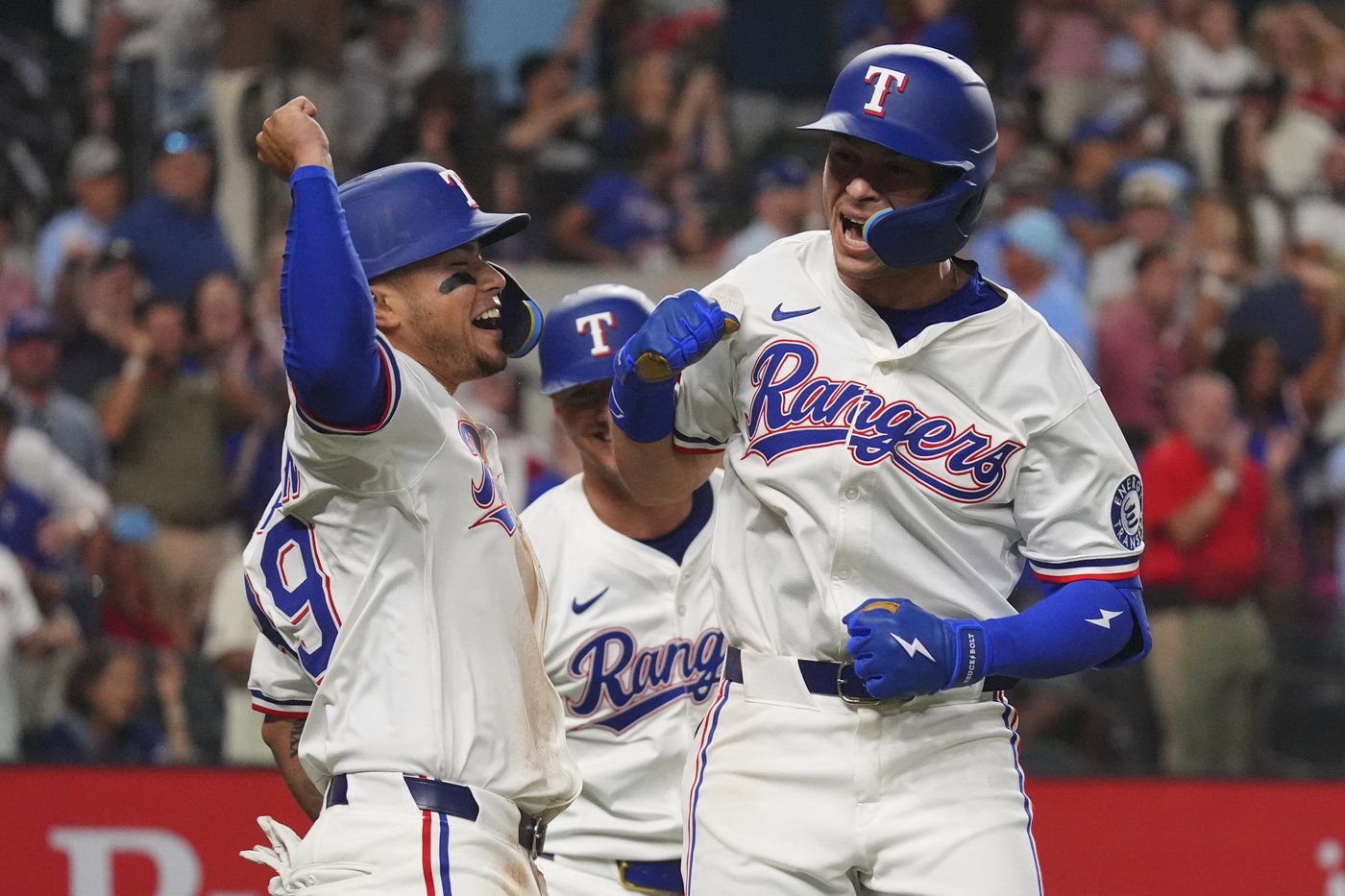 Freeman and Helman get big-league 1sts on back-to-back pitches for Rangers against A's | iNFOnews.ca Freeman and Helman get big-league 1sts on back-to-back pitches for Rangers against A's | iNFOnews.ca