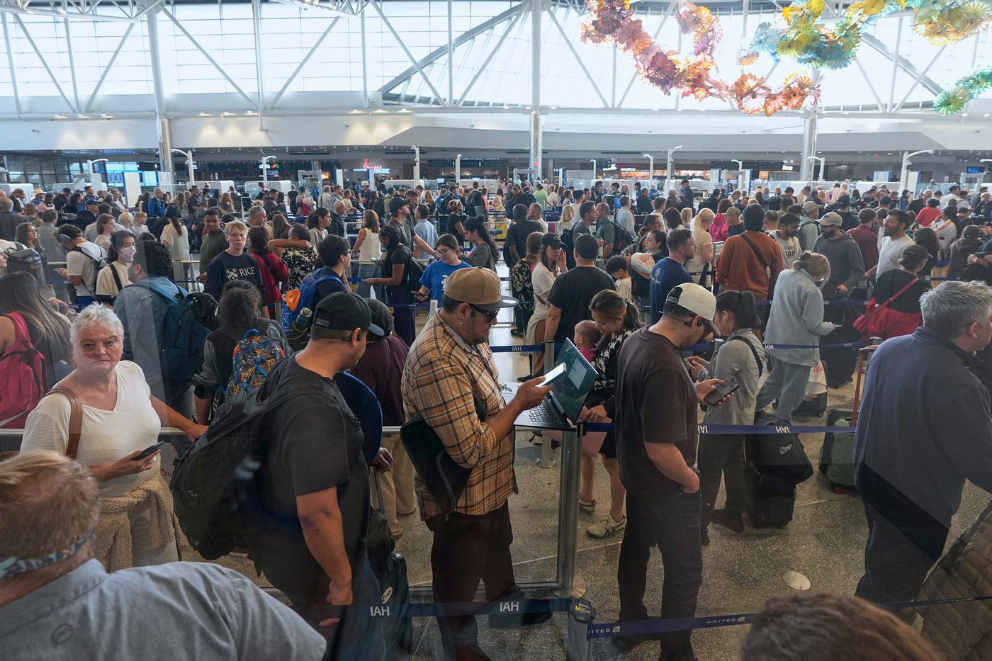 Photos show ICE agents at US airports where the partial government shutdown triggered delays | iNFOnews.ca