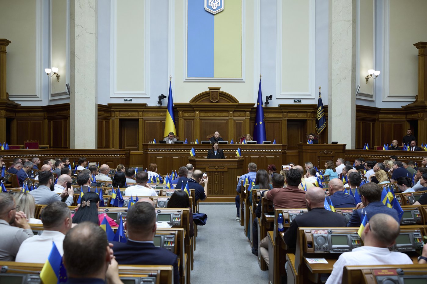 Zelenskyy appoints a new prime minister for a war-weary nation | iNFOnews.ca Zelenskyy appoints a new prime minister for a war-weary nation | iNFOnews.ca