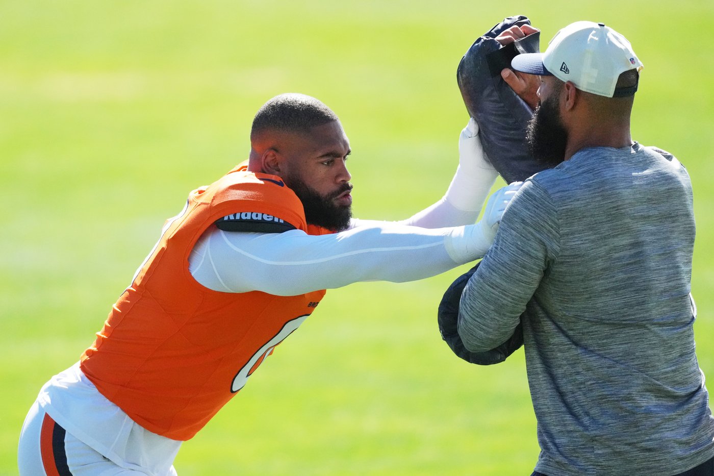 Broncos' Jonathon Cooper, facing strangulation charge, to start season on commissioner's exempt list | iNFOnews.ca Broncos' Jonathon Cooper, facing strangulation charge, to start season on commissioner's exempt list | iNFOnews.ca