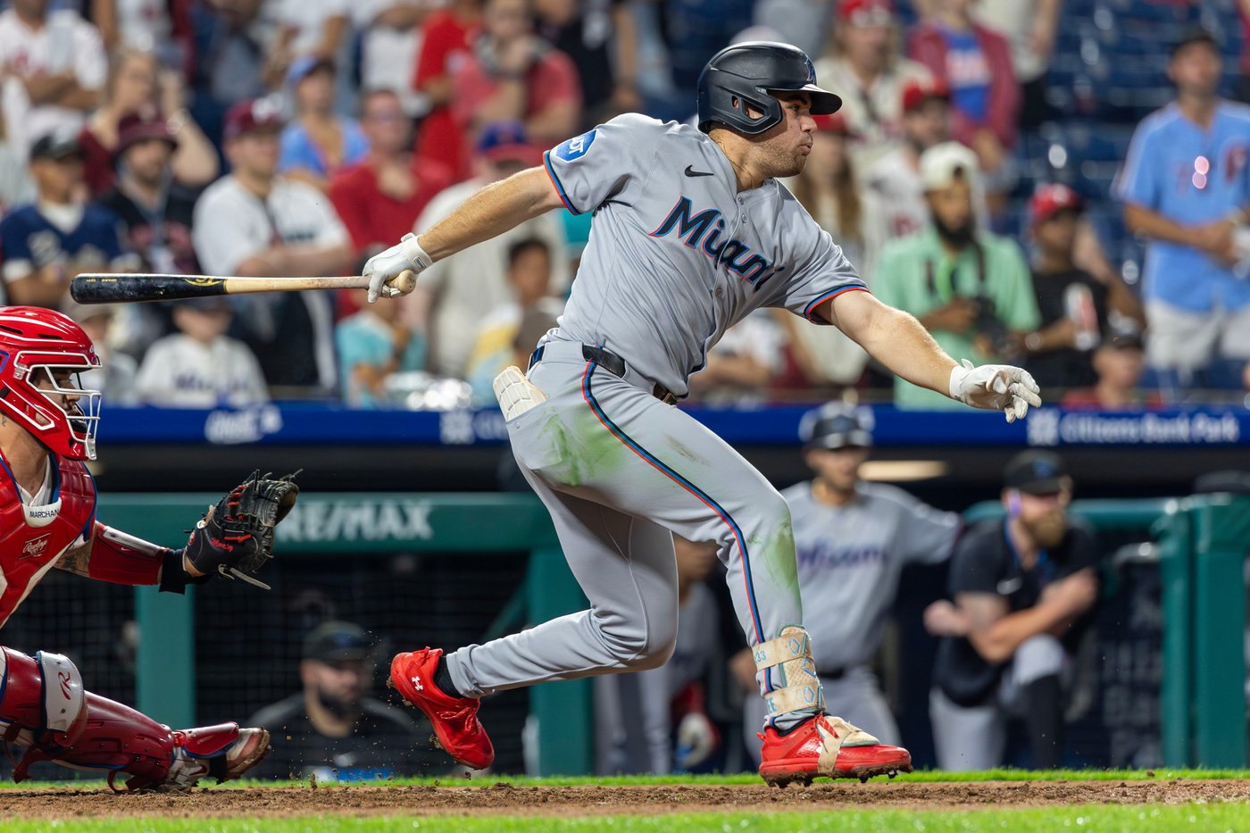 Edwards' 11th-inning sacrifice fly lifts Marlins over Phillies 6-5 | iNFOnews.ca
