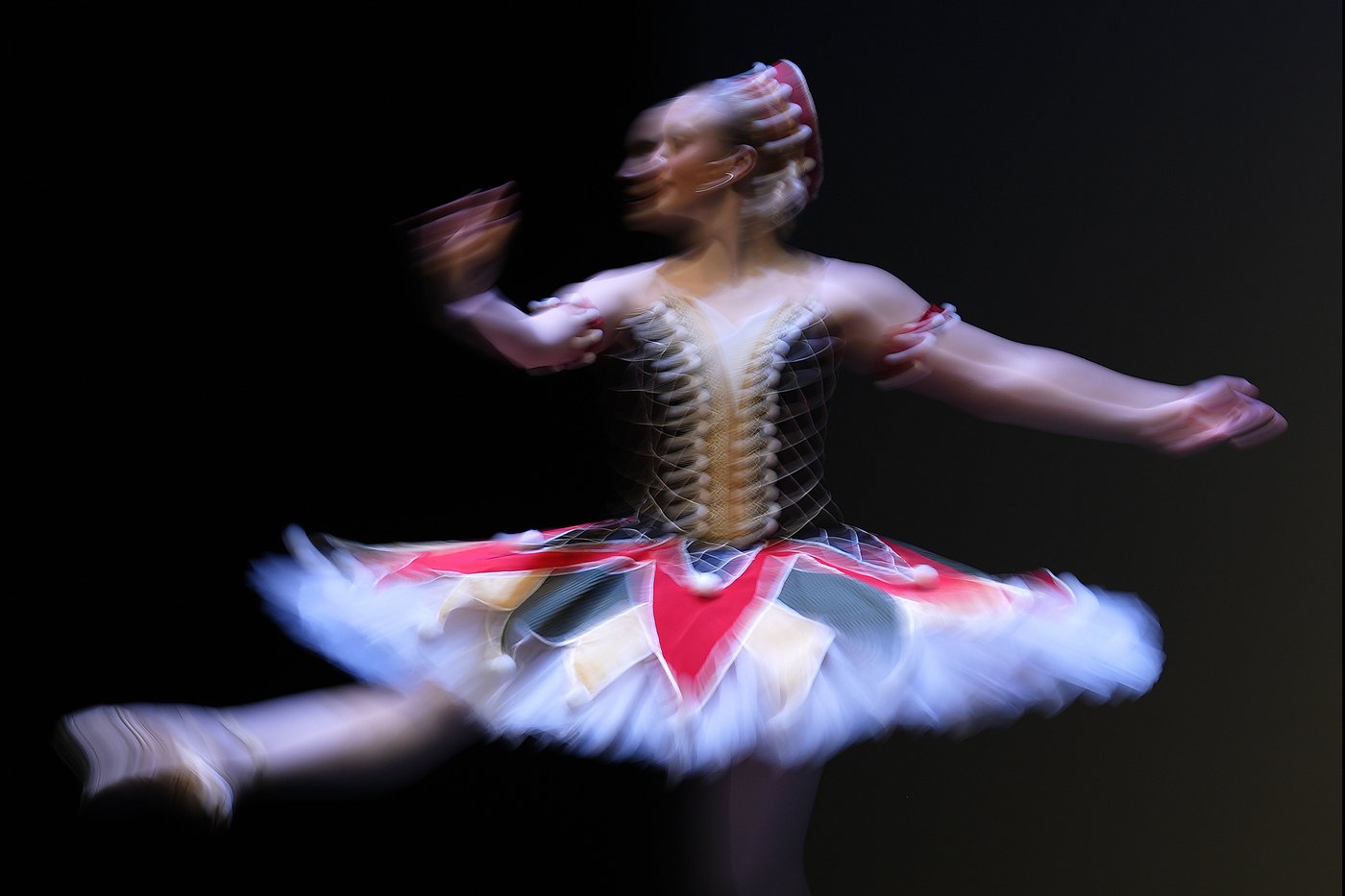 Teen dancers descend on Massachusetts to compete in the "American Idol" of ballet | iNFOnews.ca Teen dancers descend on Massachusetts to compete in the "American Idol" of ballet | iNFOnews.ca