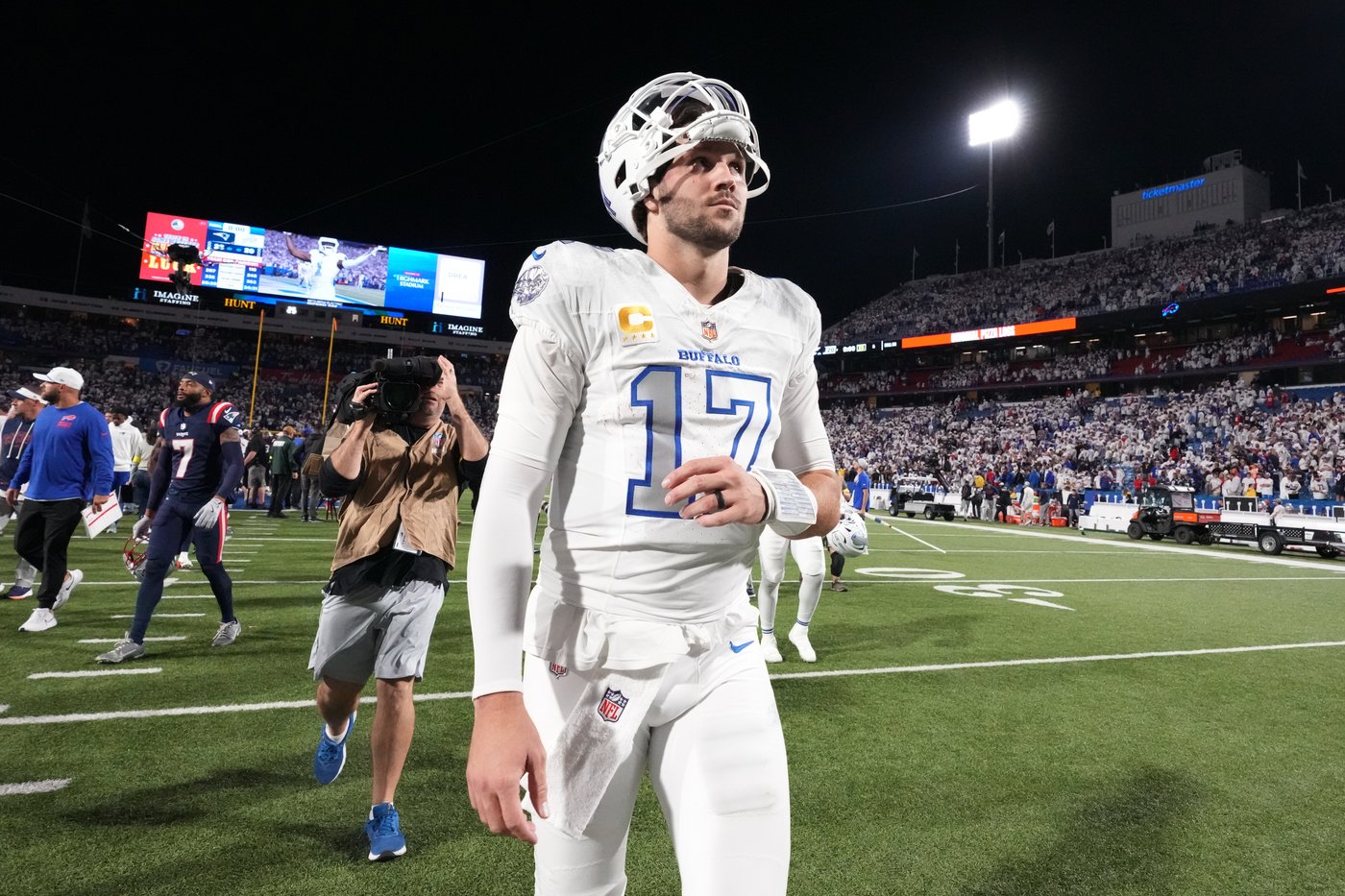 Allen and high-scoring Bills will try to rebound from 1st loss when they face Penix and Falcons | iNFOnews.ca Allen and high-scoring Bills will try to rebound from 1st loss when they face Penix and Falcons | iNFOnews.ca