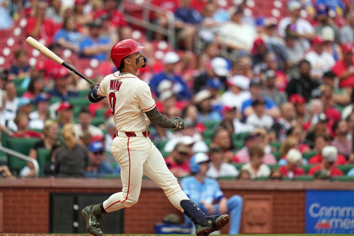 Burleson, Winn spark Cardinals to 4-2 victory over Royals in Game 2 of I-70 series | iNFOnews.ca