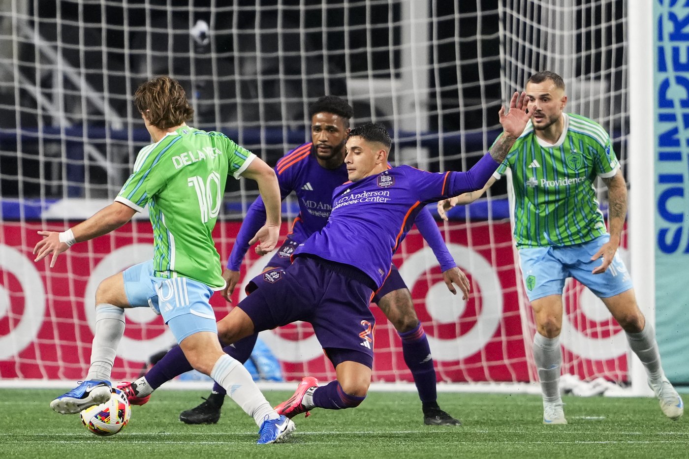 Sounders open first round with shootout victory over Dynamo after scoreless duel in regulation | iNFOnews.ca