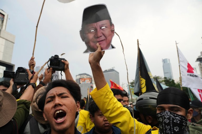 Indonesian students protest government policies as economic pressures grow | iNFOnews.ca