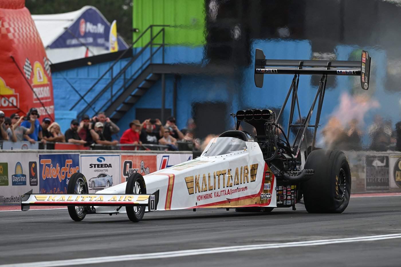 Shawn Langdon breaks the NHRA speed record by reaching 345 mph in his Top Fuel dragster | iNFOnews.ca