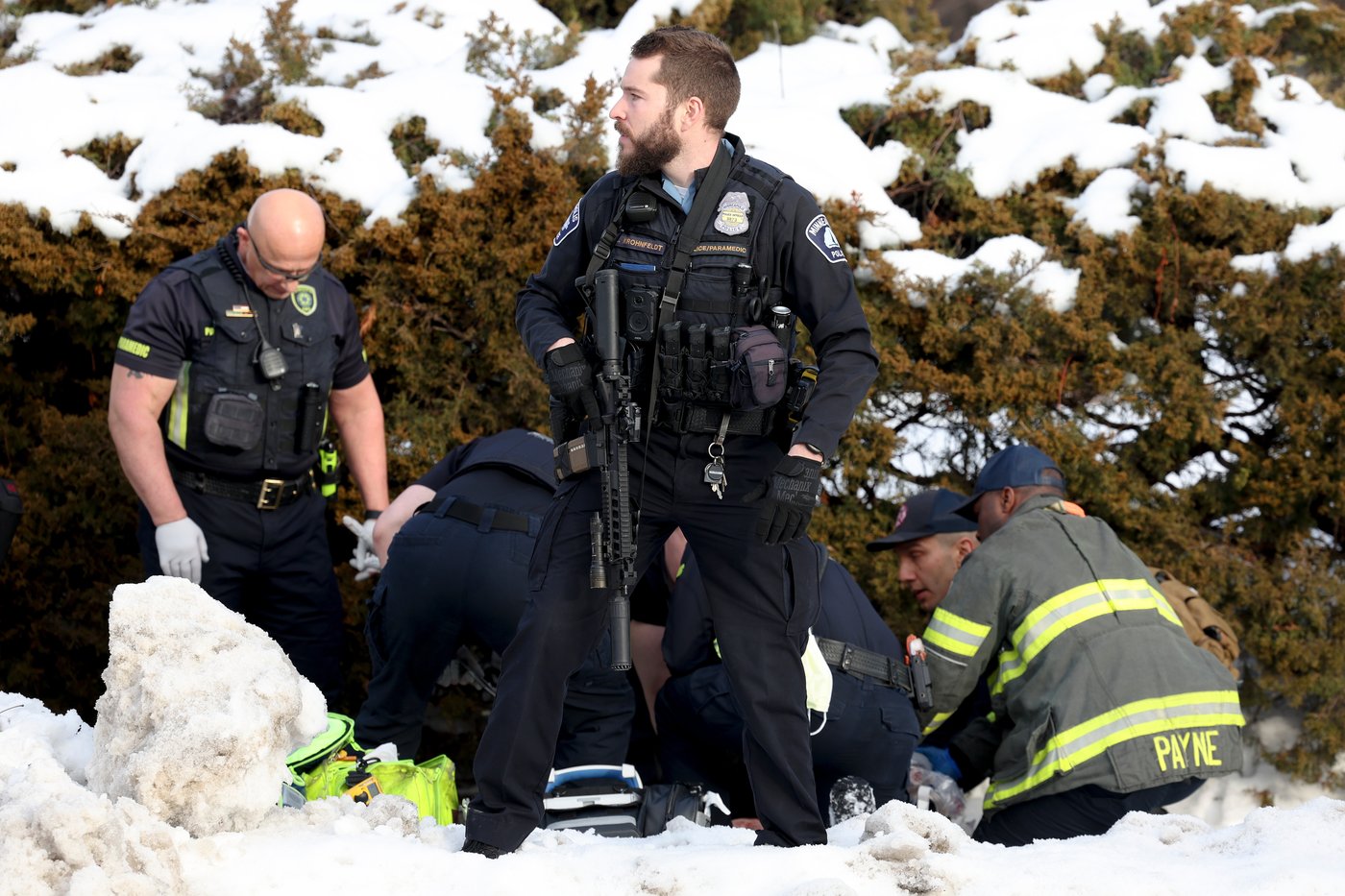 ICE officer kills a Minneapolis driver in a deadly start to Trump's latest immigration operation | iNFOnews.ca