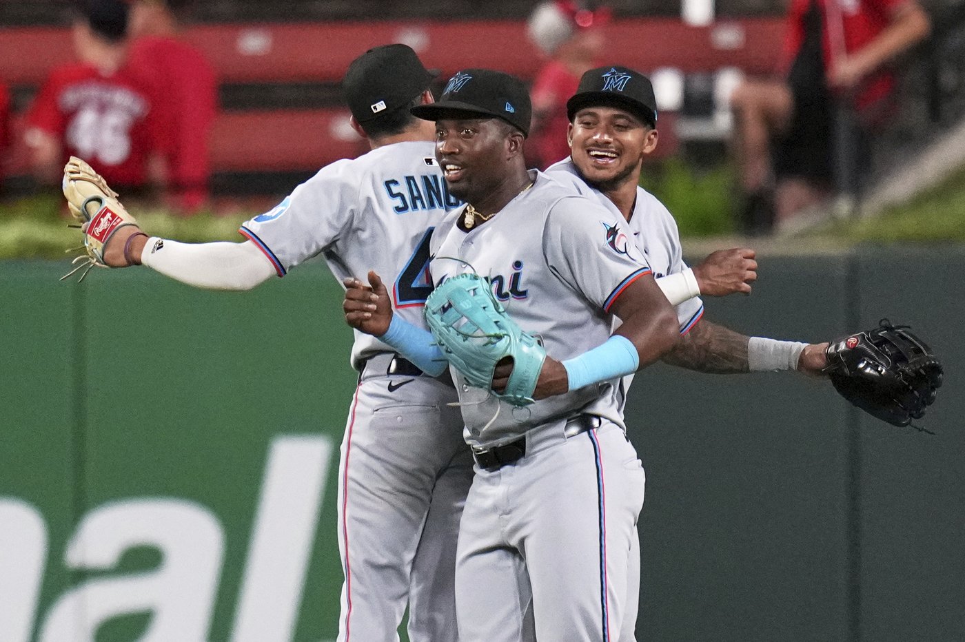 Sánchez hits 2-run HR, Quantrill pitches 5 innings as Marlins beat Cardinals 2-0 | iNFOnews.ca Sánchez hits 2-run HR, Quantrill pitches 5 innings as Marlins beat Cardinals 2-0 | iNFOnews.ca