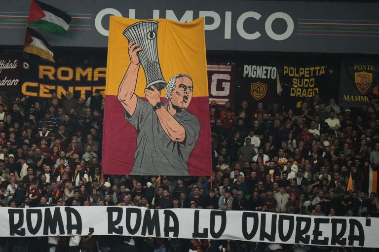 José Mourinho bestowed with 'eternal glory' by Roma fans in return as Real Madrid coach | iNFOnews.ca