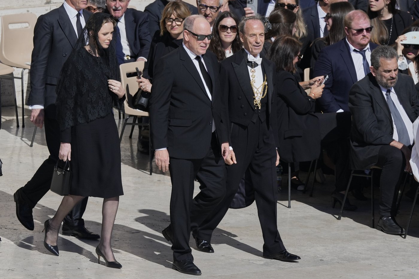 PHOTO COLLECTION: Vatican Pope Funeral Attendees | iNFOnews.ca PHOTO COLLECTION: Vatican Pope Funeral Attendees | iNFOnews.ca