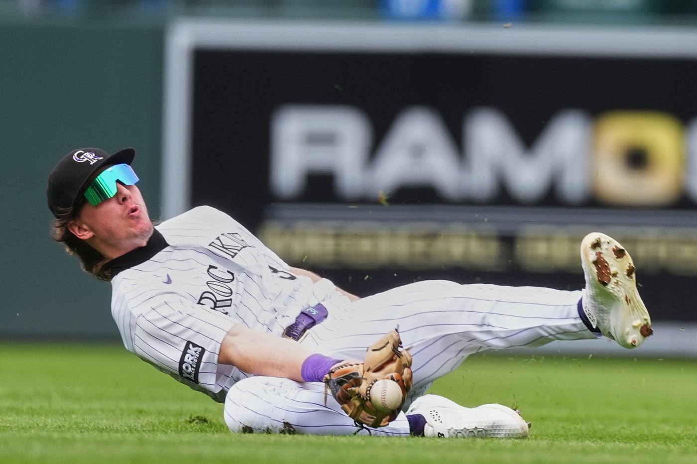 D-Backs maintain slim playoff hopes, beat Rockies 12-8 as Moreno, Arenado hit first-inning homers | iNFOnews.ca