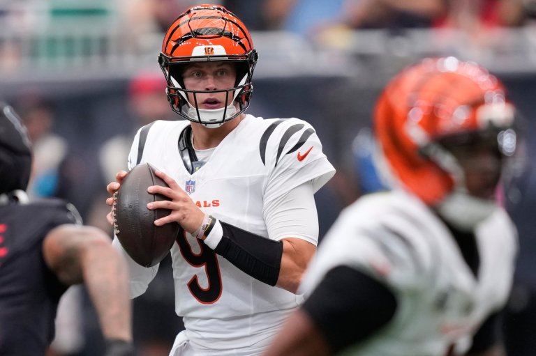 Steelers will try to shrug off their uneven start as Joe Burrow and the unbeaten Bengals visit | iNFOnews.ca