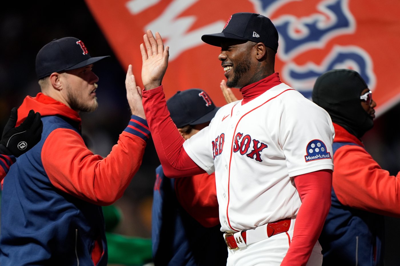 Trevor Story's 2 RBI double lifts Red Sox over Brewers 3-2 and ends 3-game skid | iNFOnews.ca
