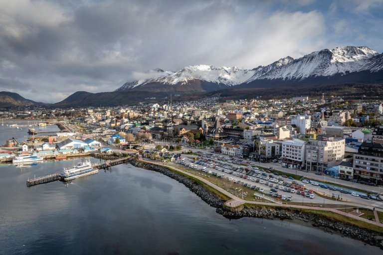 Argentina's icy outpost at the end of the world fears the hantavirus will chill tourism | iNFOnews.ca