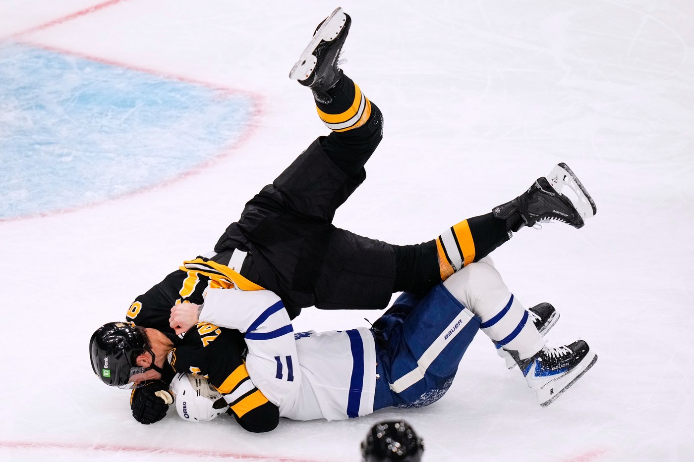 Pastrnak scores twice, hits 400-goal milestone as Bruins beat Maple Leafs 5-3 | iNFOnews.ca