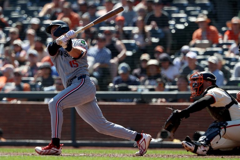 Walker Jenkins' pinch-hit RBI single in the 7th keys Twins' 4-2 victory over Giants | iNFOnews.ca