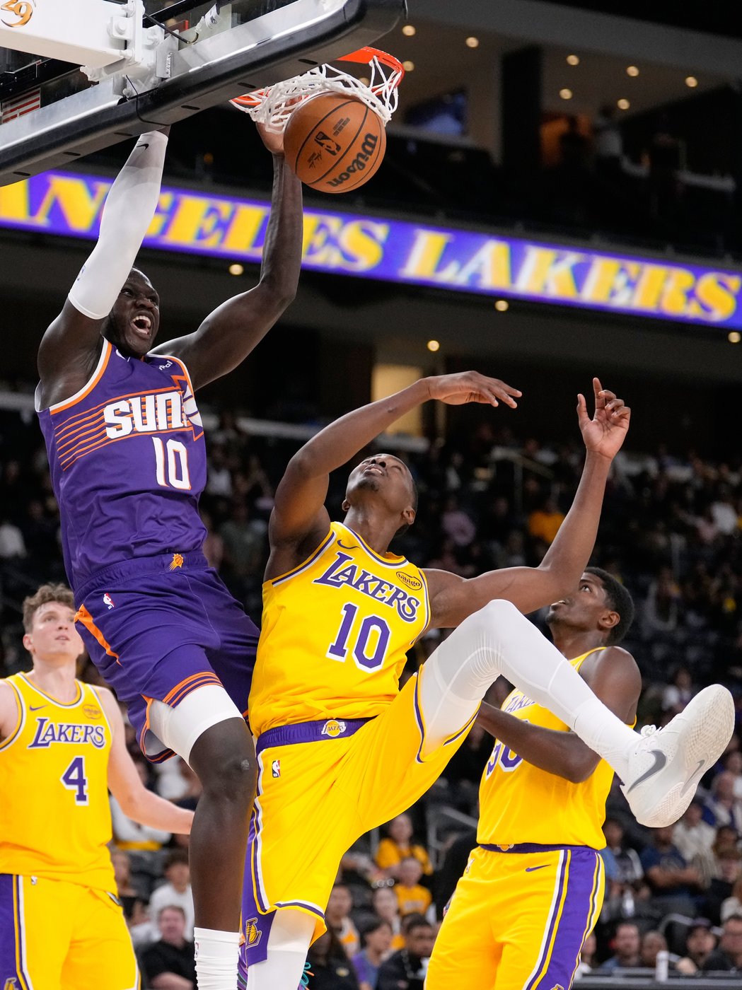 Suns tear down roster, rebuild around 4-time All-Star Devin Booker and new coach Jordan Ott | iNFOnews.ca