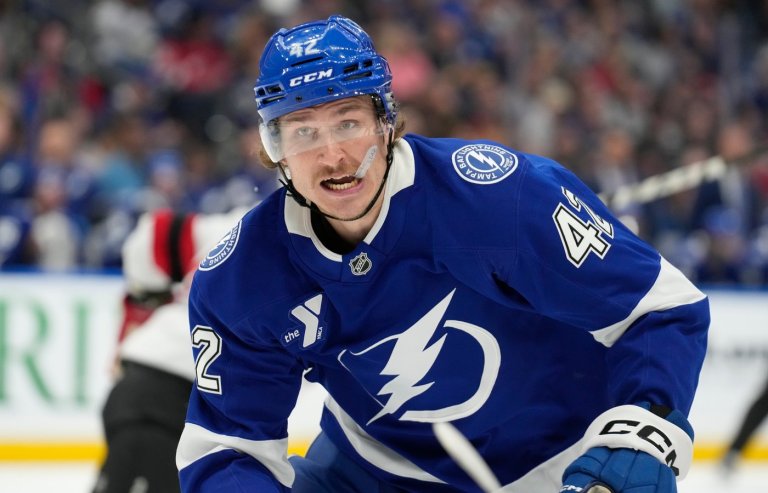 Newly acquired forward Curtis Douglas eager to make an impact with Vancouver Canucks | iNFOnews.ca