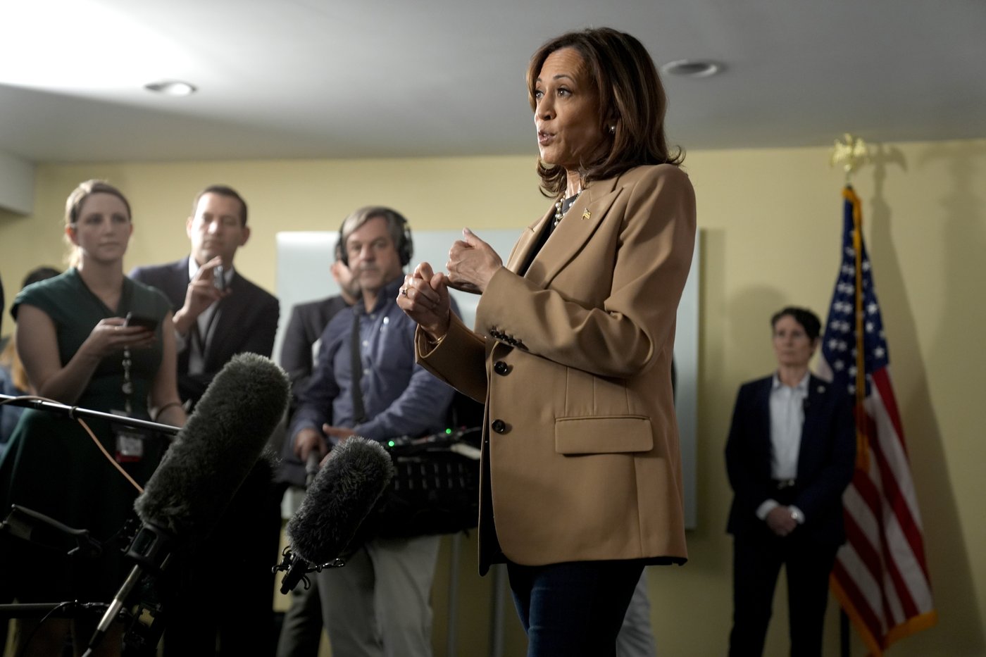 Harris leaning on some of the biggest names in Democratic politics to close out campaign | iNFOnews.ca