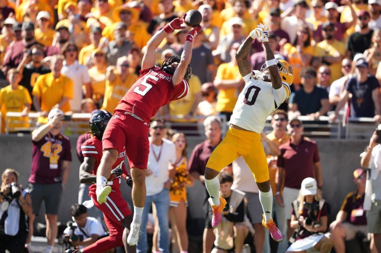 No. 24 Arizona State's leading receiver Jordyn Tyson out against Houston with hamstring injury | iNFOnews.ca