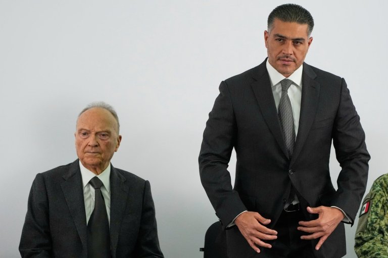 Mexico sends 37 cartel members to US in latest offer to Trump administration | iNFOnews.ca