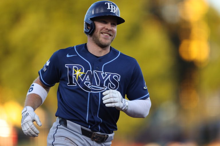 Walls HRs from both sides of the plate for 2nd time in his career as Rays beat A's 12-4 | iNFOnews.ca