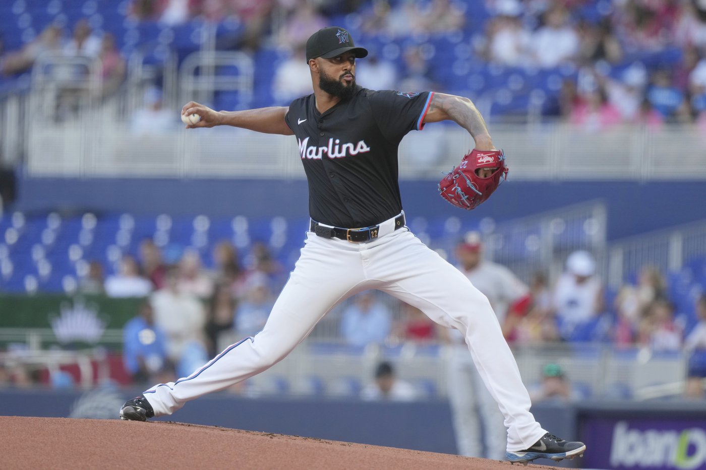 Two hits and 2 RBIs each from Stowers and Conine lead Marlins past Nationals 7-6 | iNFOnews.ca