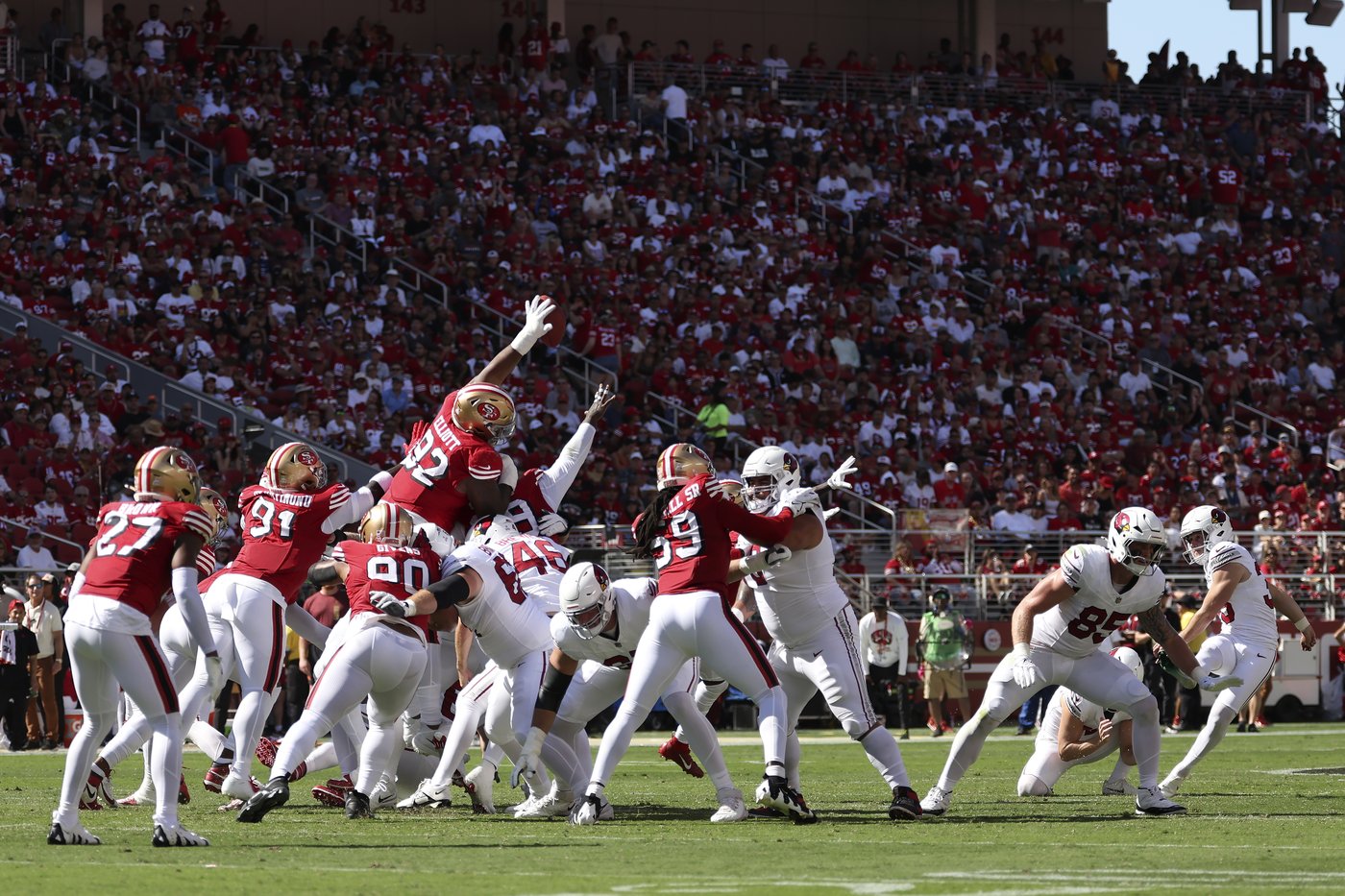 Kyler Murray rallies the Cardinals past the 49ers, 24-23 | iNFOnews.ca Kyler Murray rallies the Cardinals past the 49ers, 24-23 | iNFOnews.ca