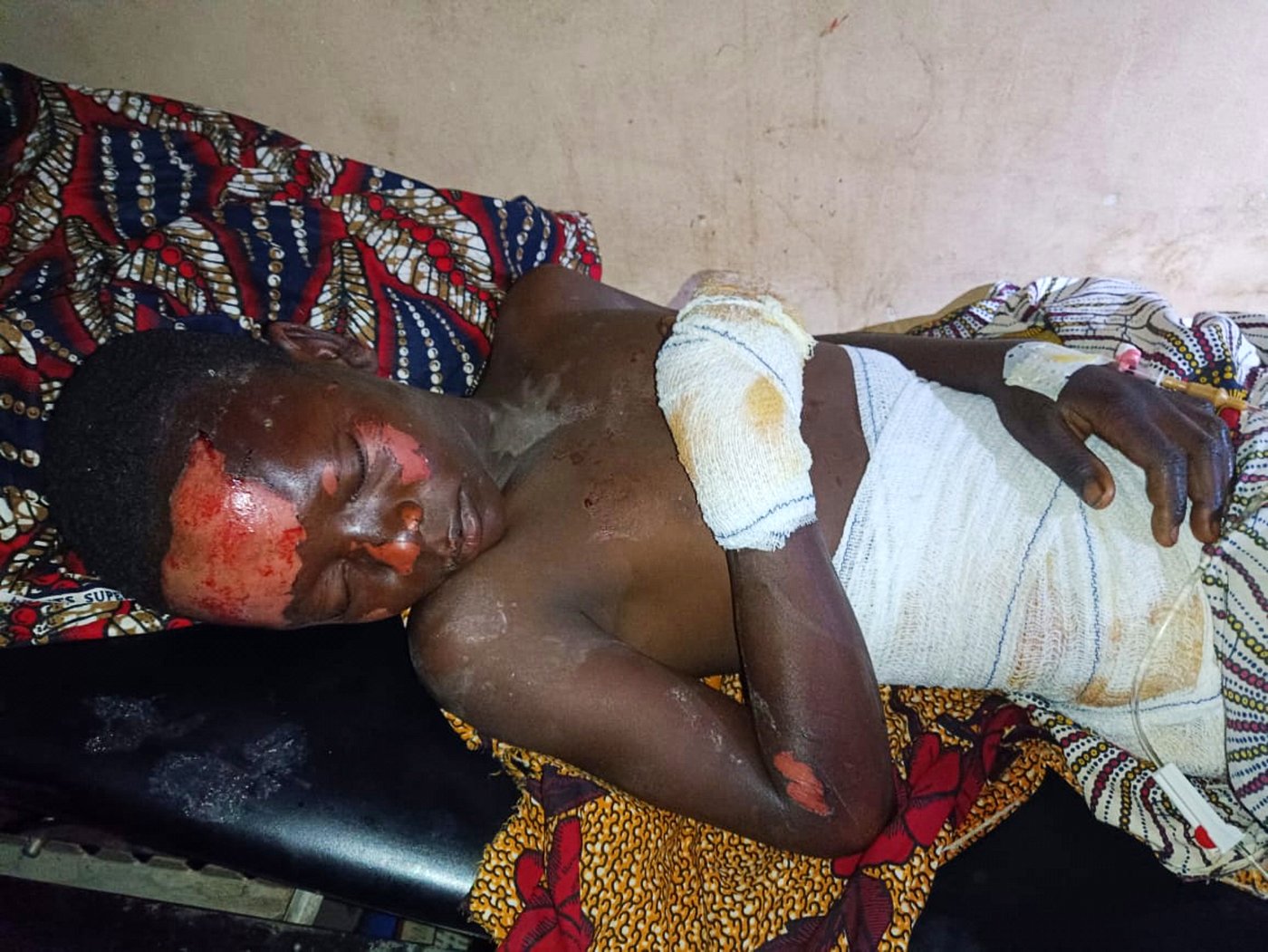 Nigerian military airstrike kills 100 civilians at a market, rights group claims | iNFOnews.ca