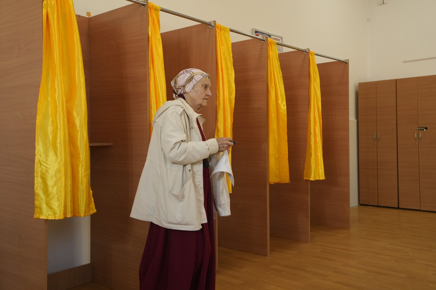 PHOTO COLLECTION: Romania Election | iNFOnews.ca