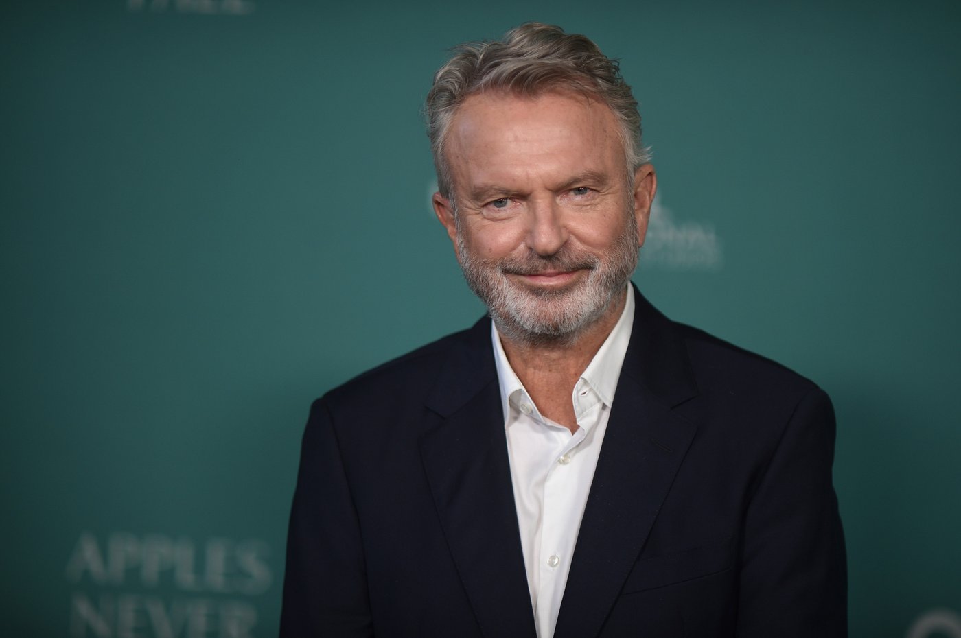 'Jurassic Park' actor Sam Neill died from pneumonia, agent says | iNFOnews.ca
